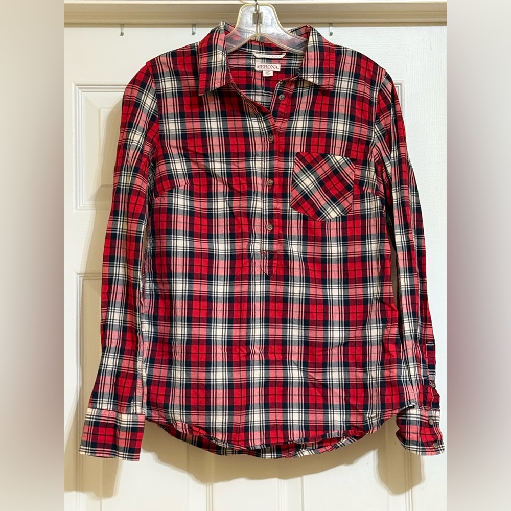 Merona Red and Black Plaid Button Women’s Down Shirt